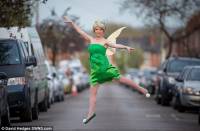 ‘Nàng tiên’ hóa nhân vật Disney giúp đỡ trẻ em ung thư